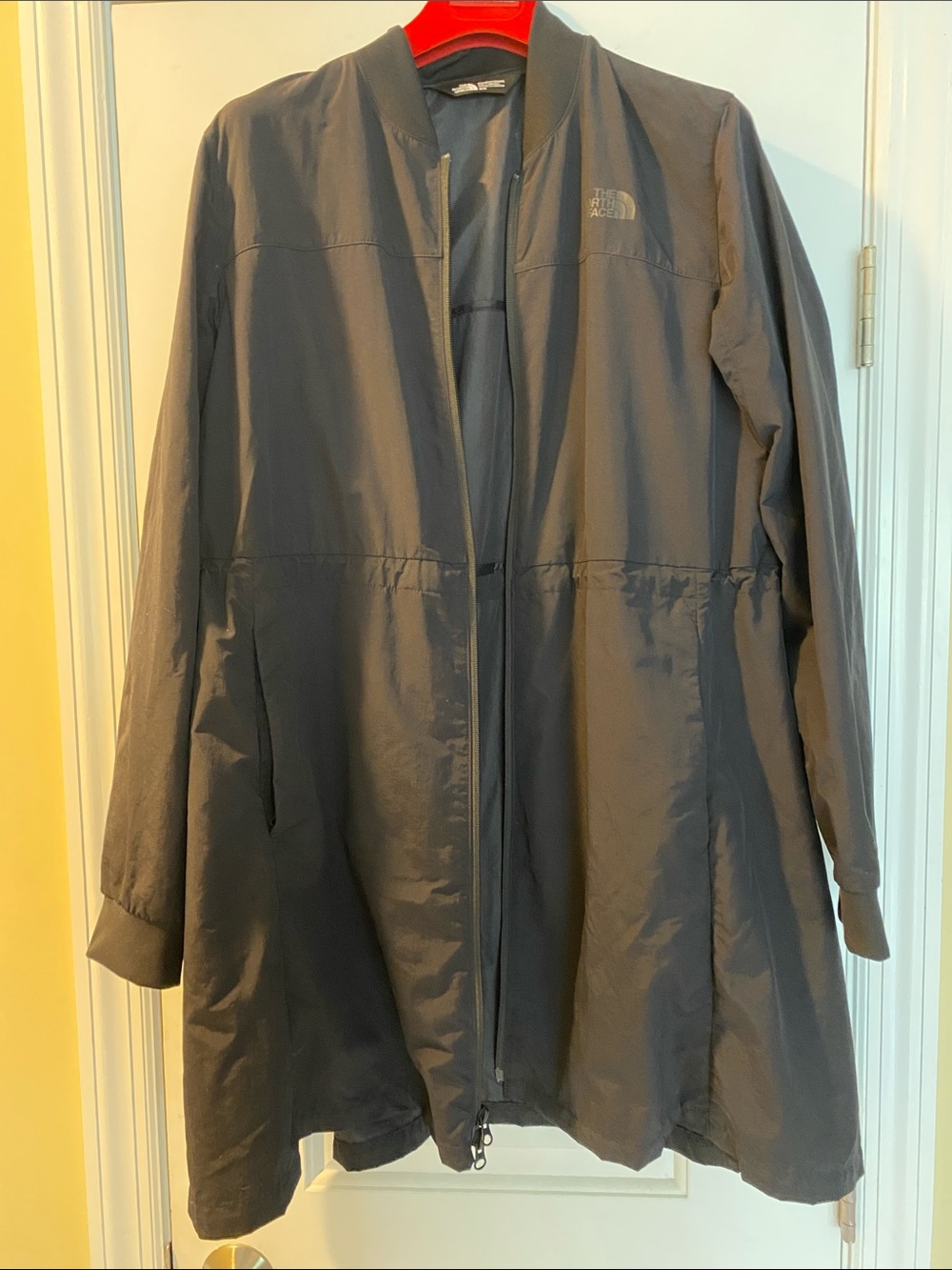 The North Face Black Double Zip Logo Adjustable Waist Trench Coat NWOT
